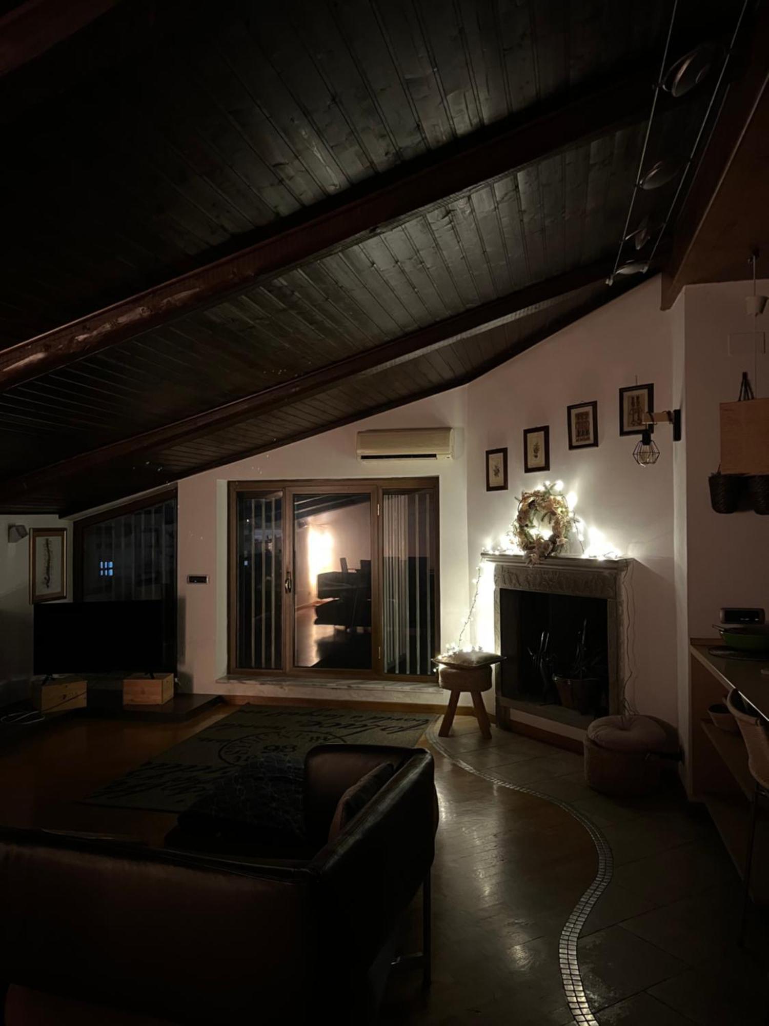 Amala, Luxury Pool Loft Apartment San Nicola La Strada Exterior photo